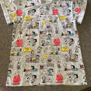 Peanuts Snoopy Gray comic strip t shirt size small